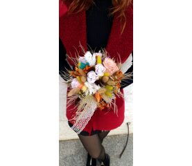 Buchet de mireasa cu flori naturale criogenate