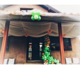Decor cu Baloane pentru Petreceri, Aniversări și Majorate – Aranjamente spectaculoase pentru orice eveniment