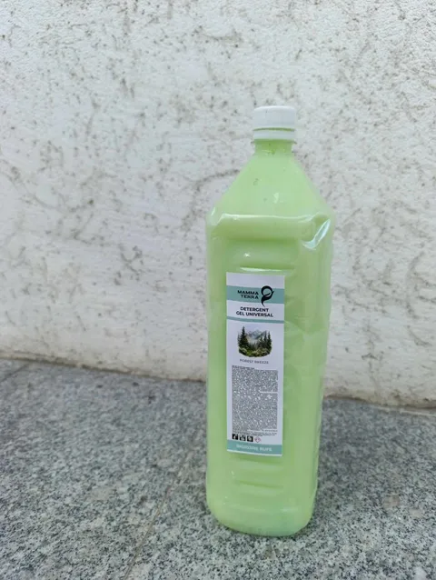Detergent de rufe Mamma Terra Forest Breeze 1L – prospețime naturală și curățare eficientă Detergent de rufe Mamma Terra Forest Breeze 1L – prospețime naturală și curățare eficientă