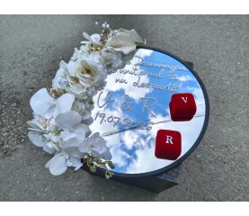 Tava pentru verighete cu oglindă personalizată și flori albe – Handmade