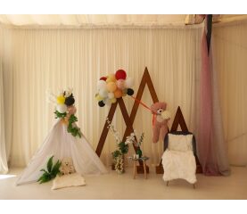 Photocorner din Lemn cu Ursuleți de Pluș și Baloane | Decor Botez